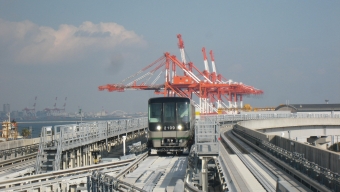 神戸新交通2100形(Mc) 2109 鉄道フォト・写真 by 電車好き23617さん ：2013年01月19日13時ごろ