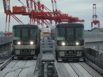 神戸新交通2100形(Mc) 2104 鉄道フォト・写真 by 電車好き23617さん ：2014年06月28日14時ごろ