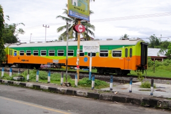 インドネシア国鉄 K3-08521 鉄道フォト・写真 by BBsanさん ：2009年10月05日08時ごろ