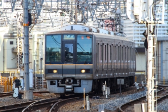 JR西日本 クハ206形 クハ206-1030 鉄道フォト・写真 by BBsanさん 大阪駅：2021年11月03日12時ごろ