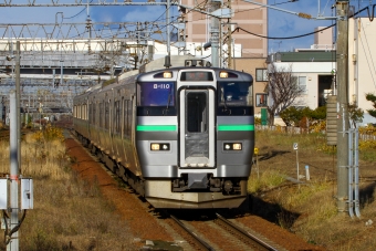 JR北海道 クハ733形 クハ733-110 鉄道フォト・写真 by BBsanさん 白石駅 (北海道|JR)：2021年11月12日08時ごろ