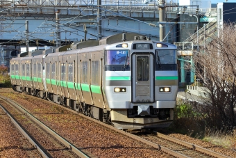 JR北海道 クハ733形 クハ733-121 鉄道フォト・写真 by BBsanさん 平和駅：2021年11月12日12時ごろ