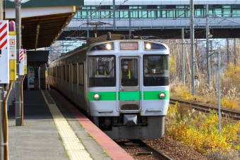 JR北海道 クハ721形 クハ721-5101 鉄道フォト・写真 by BBsanさん 平和駅：2021年11月12日11時ごろ