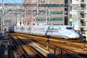JR西日本 781形(Mc) 781-7016 鉄道フォト・写真 by BBsanさん 博多駅 (JR)：2021年11月29日15時ごろ
