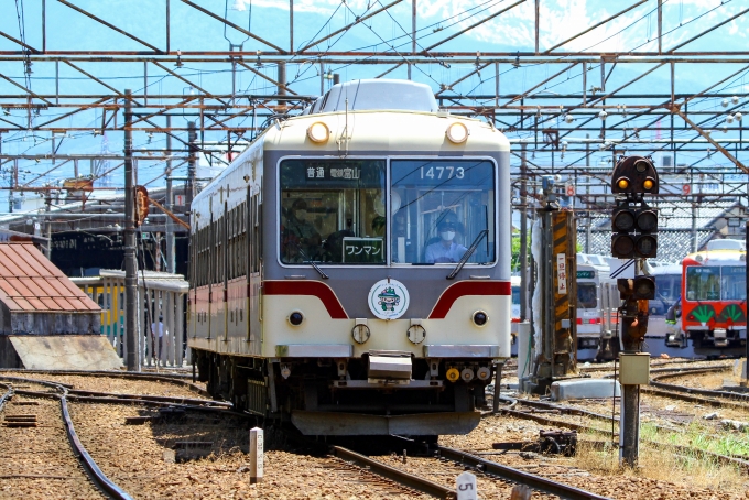 鉄道フォト・写真：富山地方鉄道14760形電車 14773 稲荷町駅 (富山県) 鉄道フォト・写真 by BBsanさん - 撮影日 2022/05/28 12:04