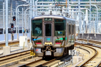 あいの風とやま鉄道クモハ521形 クモハ521-8 鉄道フォト・写真 by BBsanさん 富山駅 (あいの風とやま鉄道)：2022年05月29日09時ごろ