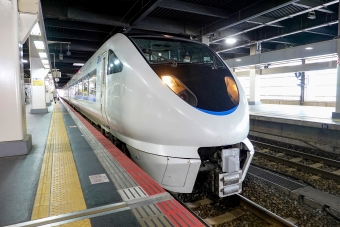 JR西日本 クロ683形 クロ683-3 鉄道フォト・写真 by BBsanさん 金沢駅 (JR)：2022年05月27日08時ごろ