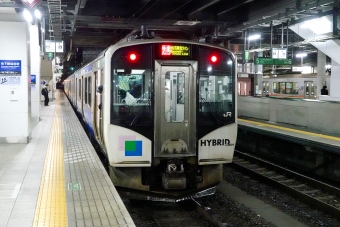 JR東日本 HB-E211形 HB-E211-7 鉄道フォト・写真 by BBsanさん 仙台駅 (JR)：2022年12月22日17時ごろ