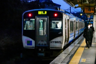 JR東日本 HB-E211形 HB-E211-8 鉄道フォト・写真 by BBsanさん 塩釜駅：2022年12月22日06時ごろ