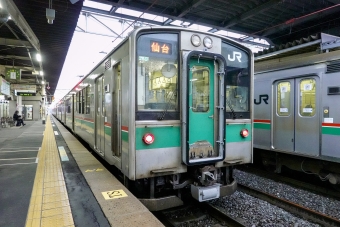 JR東日本 クモハ701形 クモハ701-1513 鉄道フォト・写真 by BBsanさん 小牛田駅：2022年12月22日07時ごろ