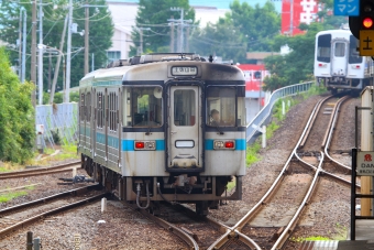 JR四国 1000形 1042 鉄道フォト・写真 by BBsanさん 後免駅 (JR)：2023年07月30日07時ごろ