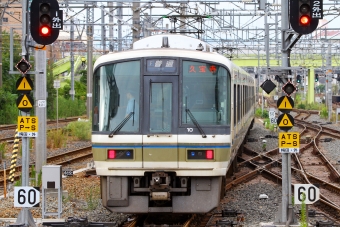 JR西日本 クモハ221形 クモハ221-10 鉄道フォト・写真 by BBsanさん 新大阪駅 (JR)：2023年10月01日15時ごろ