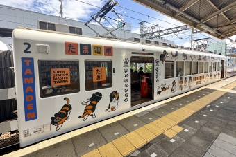 和歌山電鐵2270形電車 2705 鉄道フォト・写真 by BBsanさん 和歌山駅 (和歌山電鐵)：2023年10月02日11時ごろ