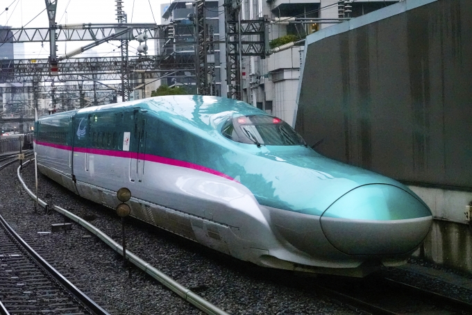 JR東日本 E523形(T1c) やまびこ(新幹線) E523-3 鉄道フォト・写真 by BBsanさん 東京駅 (JR)：2024年03月01日06時ごろ