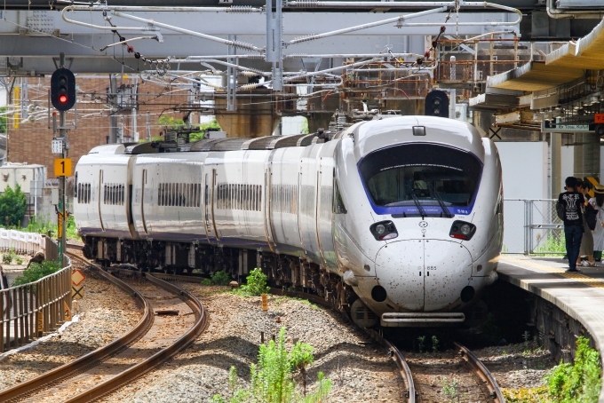 鉄道フォト・写真：JR九州885系電車 クモハ885-8 竹下駅 鉄道フォト・写真 by BBsanさん - 撮影日 2024/07/10 10:10