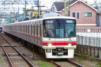 京王電鉄 8752 (京王8000系) 車両ガイド | レイルラボ(RailLab)