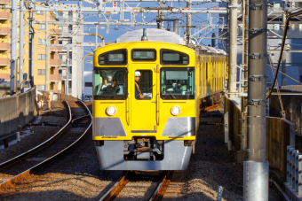 西武鉄道 2089 (西武2000系) 車両ガイド | レイルラボ(RailLab)
