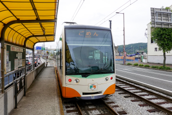 とさでん交通3000形 3002編成 (桟橋車庫) 徹底ガイド | レイルラボ