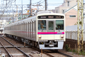 京王電鉄 7773 (京王7000系) 車両ガイド | レイルラボ(RailLab)