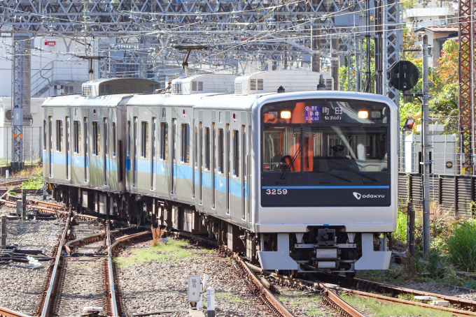小田急電鉄 3259 (小田急3000形) 車両ガイド | レイルラボ(RailLab)