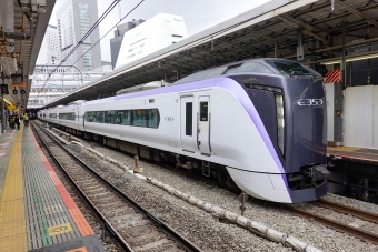JR東日本 クハE352形 クハE352-10 鉄道フォト・写真 by BBsanさん 新宿駅 (JR)：2021年04月13日13時ごろ