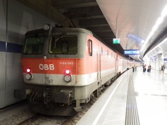 オーストリア国鉄 OBB Class 1144 1144 062 鉄道フォト・写真 by TUILANYAKSUさん ：2014年09月08日14時ごろ