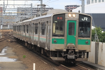 JR東日本 クハ700形 クハ700-1017 鉄道フォト・写真 by キイロイトリさん 長町駅 (JR)：2021年07月28日12時ごろ