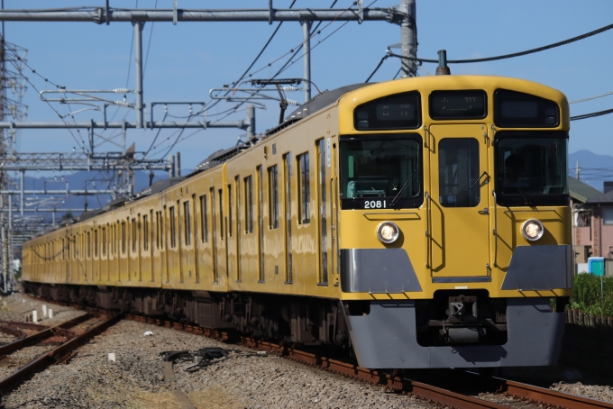 鉄道フォト・写真：西武鉄道 西武2000系電車 2081 西武立川駅 鉄道フォト・写真 by まるきゅうさん - 撮影日 2023/10/07 09:33