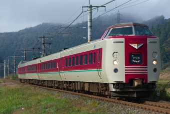 JR西日本 クロ381形 やくも(特急) クロ381-134 鉄道フォト・写真 by Takeshi90ssさん 根雨駅：2021年11月06日08時ごろ