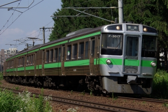 JR北海道 クハ721形 クハ721-3017 鉄道フォト・写真 by あおいもりさん 森林公園駅 (北海道)：2024年07月14日09時ごろ