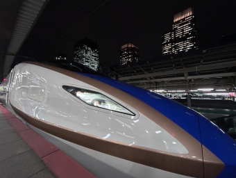 JR西日本 E7・W7系新幹線 かがやき(新幹線) 鉄道フォト・写真 by 浜っこよっしーさん 東京駅 (JR)：2023年12月12日18時ごろ
