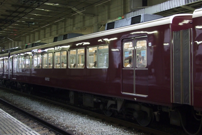 鉄道フォト・写真：阪急電鉄 阪急6300系電車 6852 桂駅 鉄道フォト・写真 by えこださん - 撮影日 2008/06/20 14:55