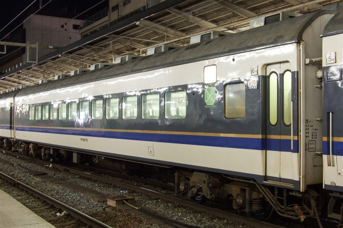 JR西日本 サロ581-16 (583系) 車両ガイド | レイルラボ(RailLab)