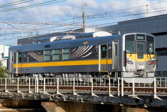 JR西日本 DEC700形 DEC700-1 鉄道フォト・写真 by えこださん 高槻駅：2021年10月14日16時ごろ