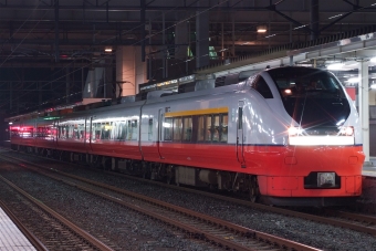 JR東日本E751系電車 つがる(特急) クロハE750-2 鉄道フォト・写真 by えこださん 八戸駅 (JR)：2010年08月10日21時ごろ