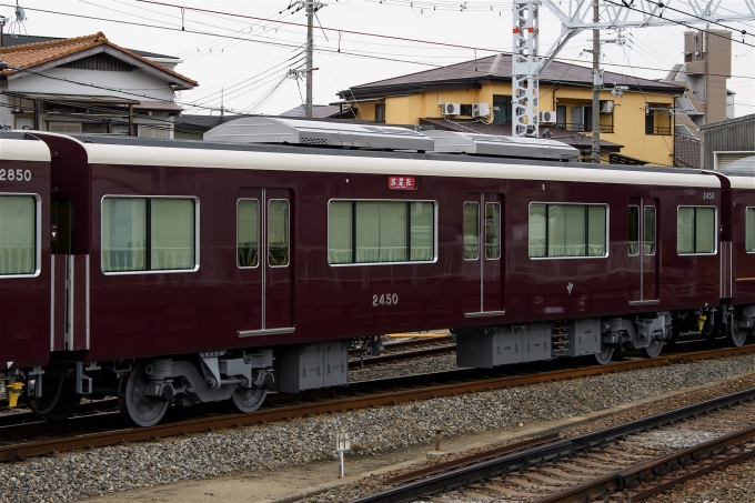 鉄道フォト・写真：阪急電鉄 阪急2300系電車 (2代) 2450 正雀駅 鉄道フォト・写真 by えこださん - 撮影日 2024/03/19 16:11