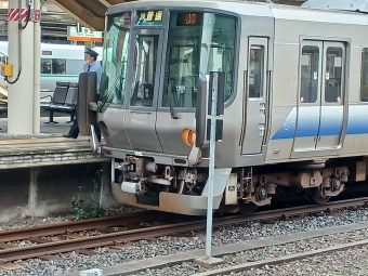 JR西日本 クハ222形 クハ222-105 鉄道フォト・写真 by shingouki0000さん 和歌山駅 (JR)：2024年04月21日11時ごろ