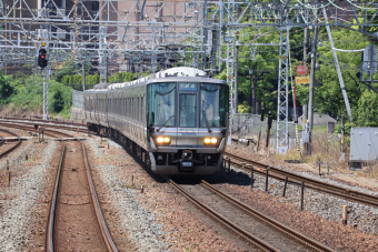 JR西日本 クモハ223-2079 (223系) 車両ガイド | レイルラボ(RailLab)