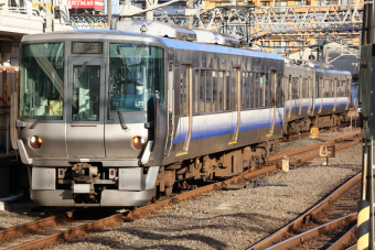 JR西日本 クハ222-9 鉄道フォト・画像 1/2ページ | レイルラボ