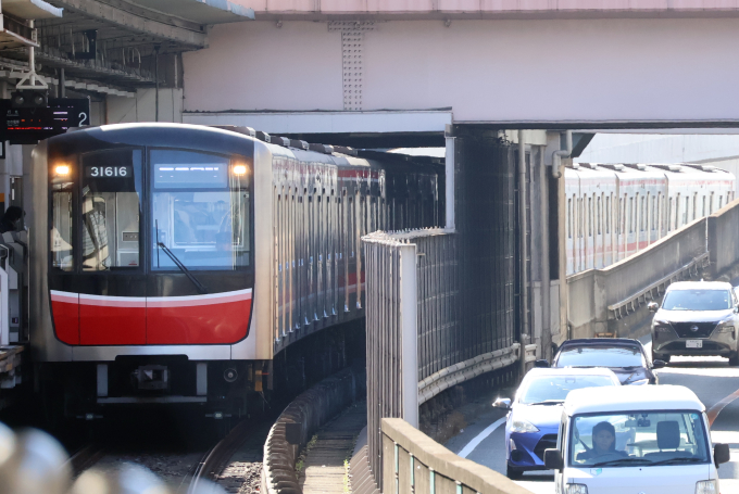 大阪メトロ 31616 (大阪市営地下鉄30000系) 車両ガイド