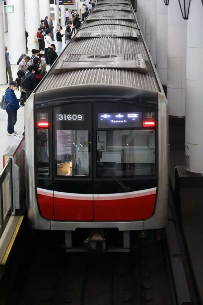 大阪メトロ 31609 (大阪市営地下鉄30000系) 車両ガイド | レイルラボ