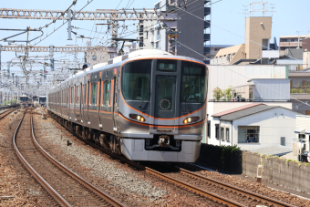 JR西日本 クモハ323-12 (323系) 車両ガイド | レイルラボ(RailLab)