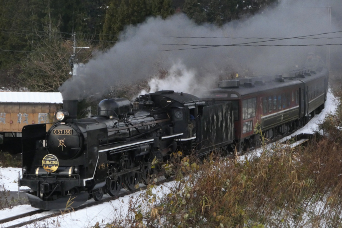 国鉄C57 蒸気機関車 330px-国鉄C57形蒸気機関車.jpg