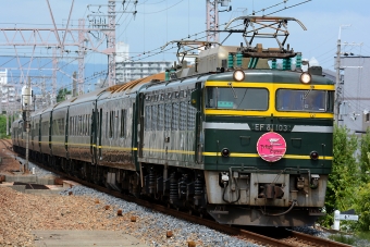 JR西日本 国鉄EF81形電気機関車 鉄道フォト・写真 by Tomo-Papaさん 塚本駅：2014年08月23日00時ごろ