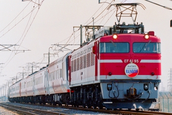 JR東日本 国鉄EF81形電気機関車 鉄道フォト・写真 by Tomo-Papaさん 前橋大島駅：2000年03月05日00時ごろ