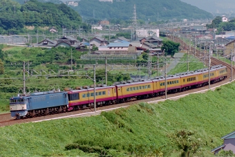 JR東海 国鉄EF65形電気機関車 鉄道フォト・写真 by Tomo-Papaさん 三河三谷駅：2002年09月09日00時ごろ