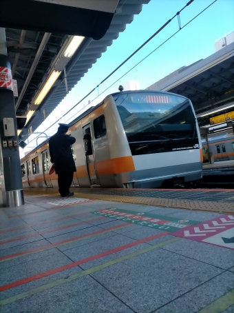 JR東日本E233系電車 鉄道フォト・写真 by ysharさん 新宿駅 (JR)：2022年01月04日09時ごろ