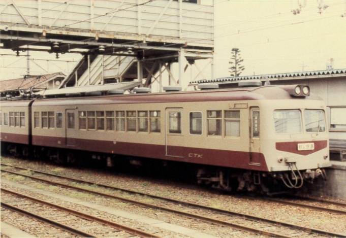 鉄道フォト・写真：秩父鉄道500系電車 クハ602 羽生駅 (秩父鉄道) 鉄道フォト・写真 by 二ヶ領用水の桜さん - 撮影日 1987/03/22 00:00