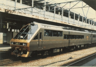 JR北海道 国鉄キハ58系気動車 キハ59形 キハ59 1 鉄道フォト・写真 by 二ヶ領用水の桜さん 札幌駅：1987年08月14日00時ごろ