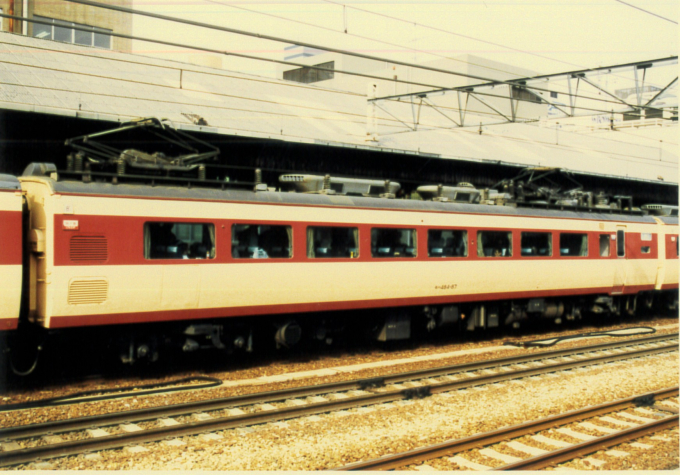 JR東日本 モロ484-6 (485系) 車両ガイド | レイルラボ(RailLab)